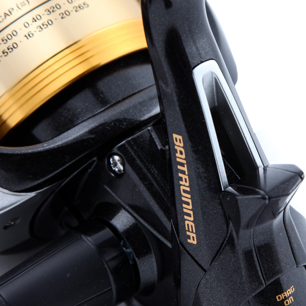 Shimano Baitrunner D Reel Close Up 2 